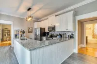 Spacious Athens Home ~ 1 Mi to Downtown! - 3-Star
