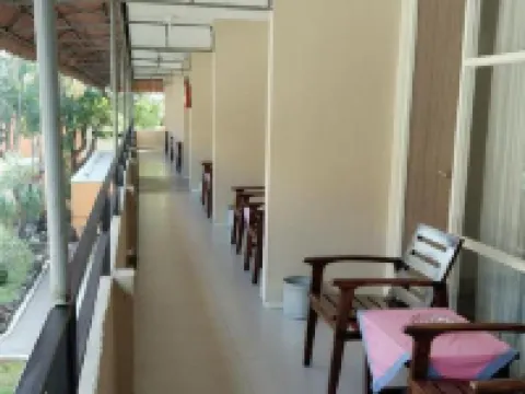 Hotel Tenera Syariah โรงแรมในMagersari