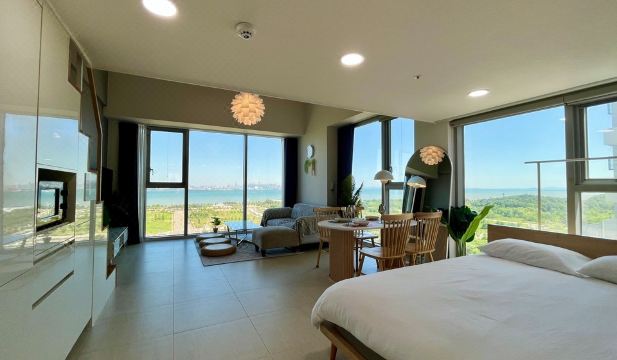 4. 영종도 인더문 ..