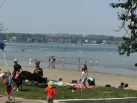 Sandy Beach Hideaway.  Cozy and Bright. Entire house steps from the Sandy Beach! Hotels in Sylvan Lake