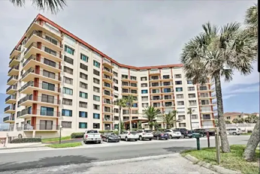 Oceanfront, 2 Bed Condo. Pool.  Amazing Views from All Rooms of Ocean and Beach
