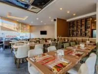 Ramada Plaza by Wyndham Izmir Hotels near Basmane