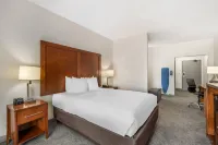 Comfort Suites Omaha Northwest