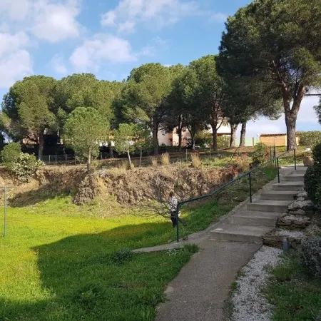 Newly renovated apartment 10 minutes from Collioure market. Ideal for families.
