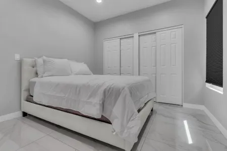 Spacious & New House in Stanton near all Theme Park