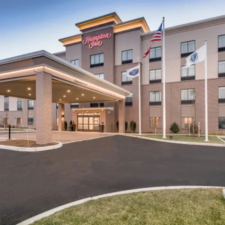 Hampton Inn Boston - Westborough Отели в г. Вестборо