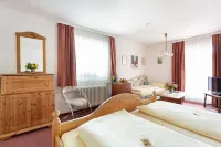 Hotel Silberdistel Hotels in der Nähe von Höllental
