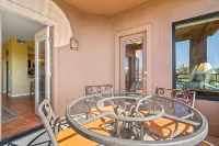 Gorgeous Mountain and City Views, Pools, and Hot Tubs