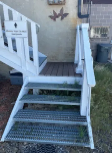 Historic Main Street Apartment B in Panguitch Utah