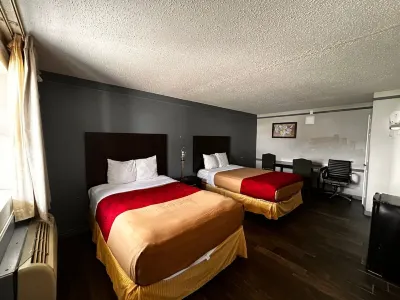 Capital O Kings Inn Hotel in zona Moore Tech