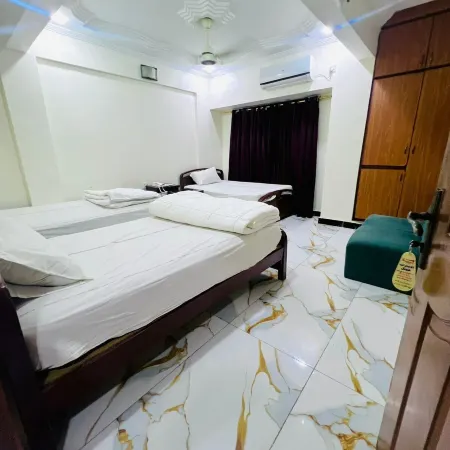 Al Amarat Hotel Tariq Road