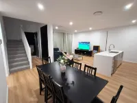 Brand new 4 Bedroom retreat close to nature reserve Hotels in Belconnen