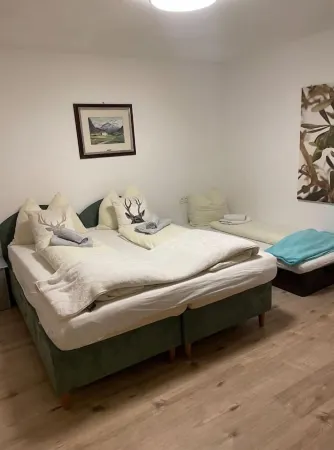 Appartement 110 bis 5 Personen Pool