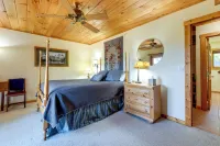 Almond Vacation Rental w/ Mountain Views! - 3-Star