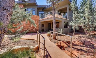 Mountain-View Patio: Sedona Suite Near Trails