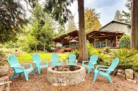Peaceful Renton Retreat w/ Hot Tub Access!