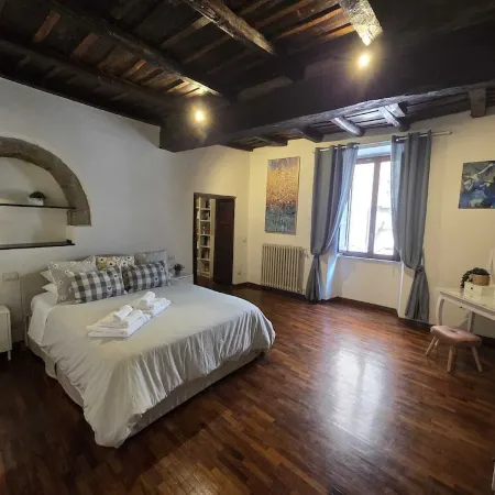 "Vicolo del Borgo"