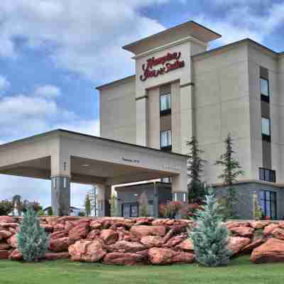 Hampton Inn & Suites Guthrie Hotel Exterior