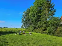 Oll Smee 9 - Holiday home with two apartments for a large group! Hotels in Werdum