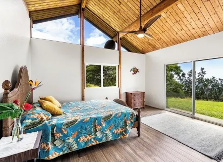 Nature Lover's Dream Hawai'i