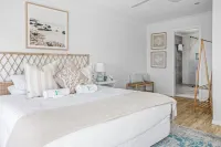 Beachside Retreat Pool & Sauna