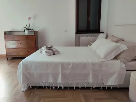 Appartamento in un Palazzo Storico con Terrazzo e Vista Panoramica su Cividale Отели рядом с достопримечательностью «Cividale del Friuli - UNESCO World Heritage Centre»