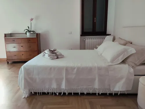 Appartamento in un Palazzo Storico con Terrazzo e Vista Panoramica su Cividale Hotels in Cividale del Friuli