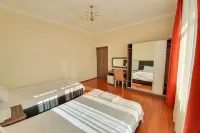 Fabulous Family Apartments with Private Parking