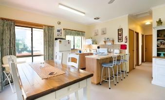 Kookaburra Motor Lodge