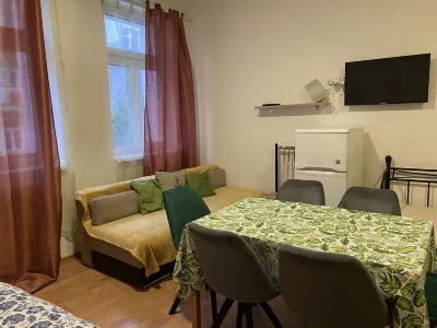 Family Apartment No 11a im Stadtzentrum am Park Teplice Hotels in 