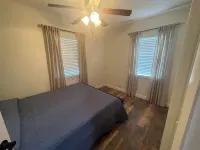 Quiet, cozy 3 bedroom home, across from river, in peaceful Palatka