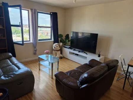 Quaint 2-bedroom apartment with WiFi in charming Wolverhampton city centre