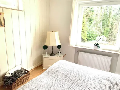 Cozy 2 room apartment with XXL garden in the center of Bad Schwartau, close to the Baltic Sea! Các khách sạn ở Bad Schwartau