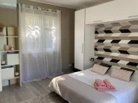 Magnificent villa with swimming pool