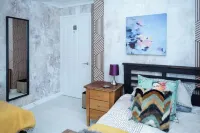 Avalon Sunrise our enchanting cottage in the heart of Glastonbury