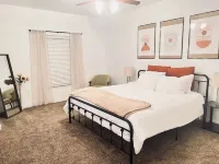 6 miles to the beach!