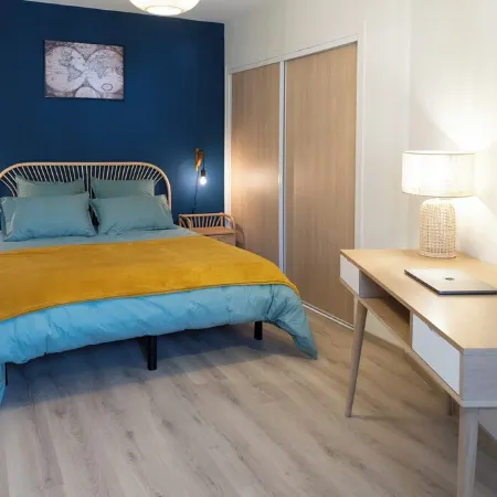 Comfortable apartment in Aurillac - Wifi, parking and peace and quiet