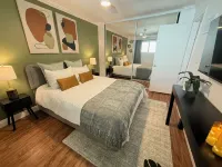 Oceanfront Getaway - Parking - Stunning Views