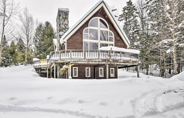 Waitsfield Vacation Rental w/ Private Hot Tub