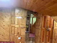 Estrella Homes - Private Cottage in Kullu Manali with Orchard