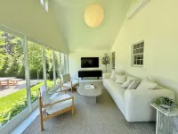 Amagansett Village Beautifully Restored Farm House & Studio with Pool