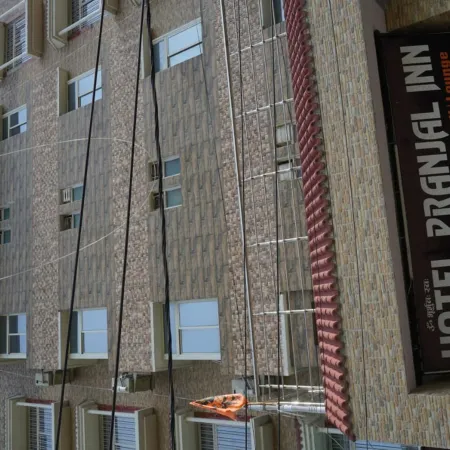 Hotel Pranjal Inn