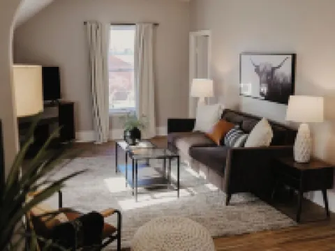 Charming 2-bedroom upper apartment in fabulous downtown Saint Charles, MN. Hotels in Saint Charles