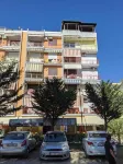 Family sized Beachside Apt, with sunset views + BBQ