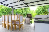 SPECTACULAR APARTMENT IN PRIVATE ESTATE