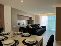 3 bedroom apartment in luxury furnished condominium 1000m from lavadores beach