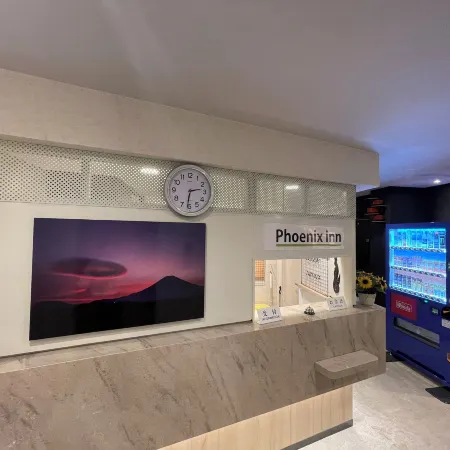 Phoenix Inn