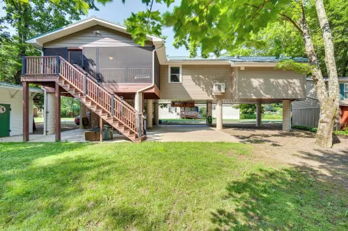 Quaint Elysburg Cottage Walk to Knoebels Resort!