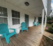 Cozy, Quiet & Private 3 BR Home! 15 Min to CLT Airport! Hotels in South Point