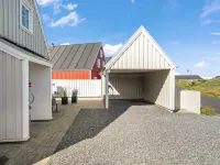 "Ingmarie" - 1km from the Sea